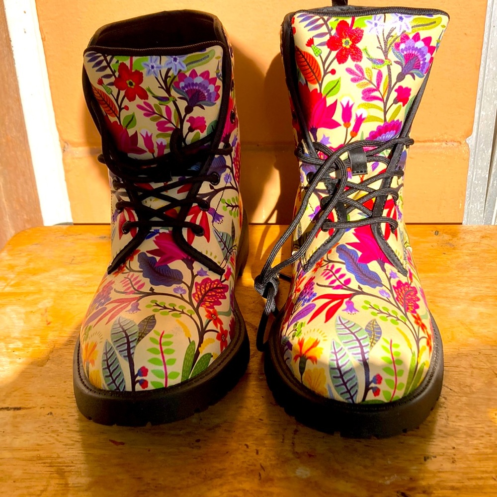 Floral print combat boots